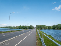 Droga rowerowa wzdłuż jeziora Rybnickiego