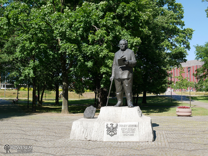 Pomnik Generała Jerzego Ziętka - Katowice