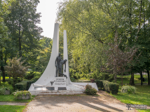 Pomnik Ofiar Hitleryzmu w Parku Miejskim w Strumieniu