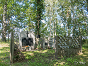 Leśny cmentarz