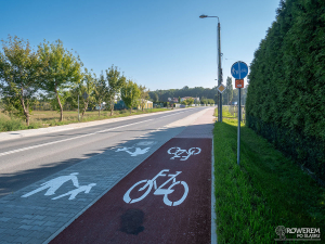 Droga rowerowa wzdłuż ul. Raciborskiej w Gorzyczkach