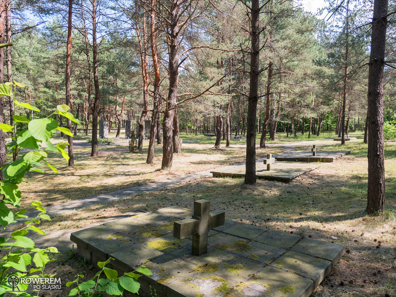 Cmentarz wojenny w Olsztynie